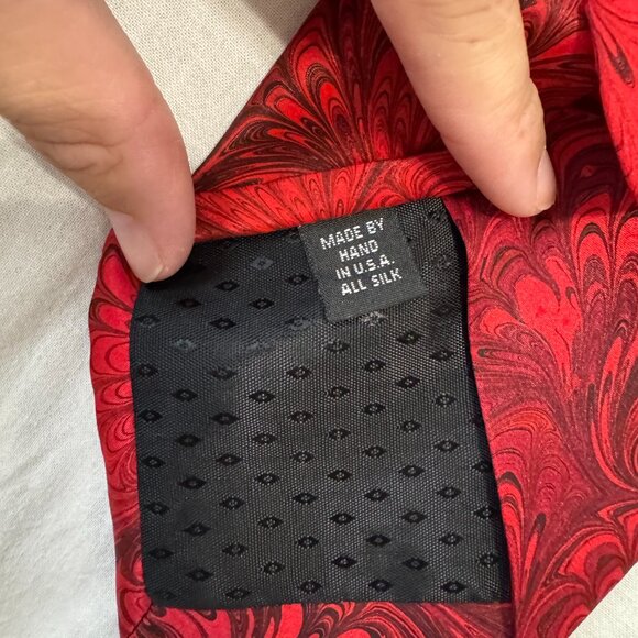 Michael Kensinger 100% Sillk Hand Dyed Tie - Picture 4 of 5